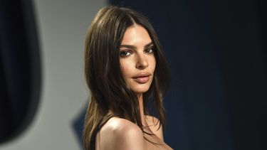 ex de emily ratajkowski fue acusado de abusar de menores