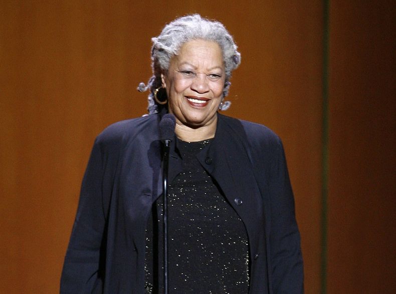 ESP-LIB_TONI_MORRISON-0.jpg