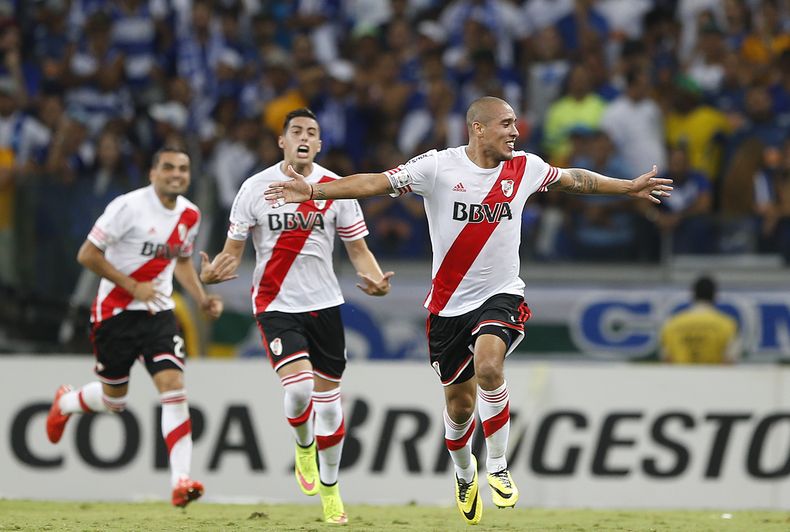 DEP-FUT_LIBERTADORES_CRUZEIRO-RIVER_PLATE-0.jpg
