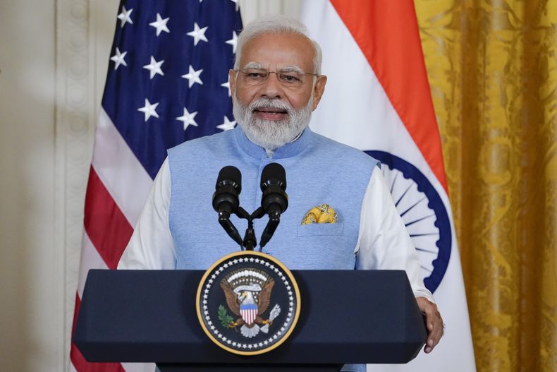 El primer ministro indio Narendra Modi habla en una conferencia de prensa conjunta con el presidente estadounidense Joe Biden en la Casa Blanca, en Washington, el jueves 22 de junio de 2023. (AP Foto/Jacquelyn Martin)