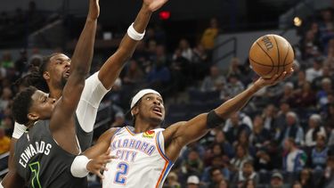 En un duelo físico, Thunder vence a los Timberwolves