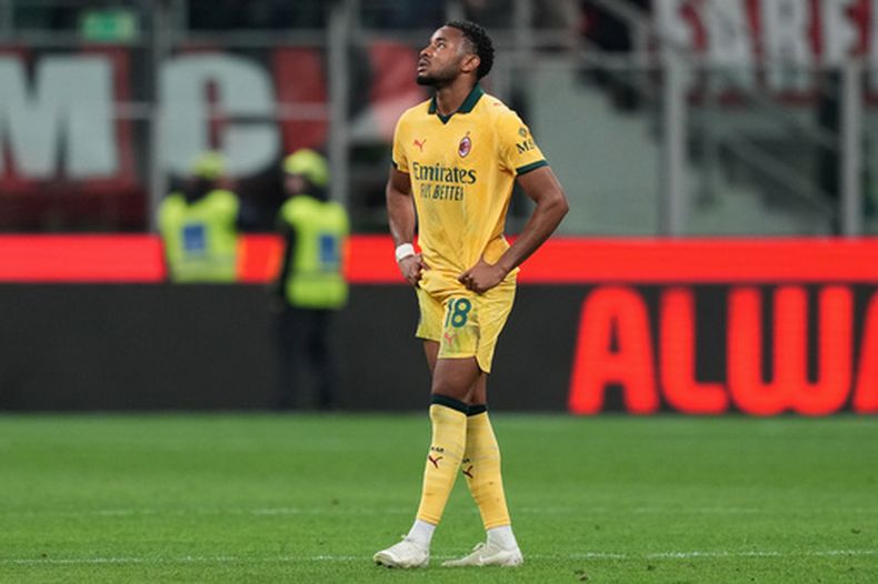 ARCHIVO - Christopher Nkunku del AC Milan tras el partido contra Atalanta en la Serie A de Italia, el 10 de mayo de 2026, en Milán. (AP Foto/Antonio Calanni)
