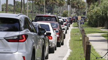 aumentan casos y hospitalizaciones por covid-19 en florida