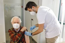 austria suspendera aislamiento de residentes no vacunados