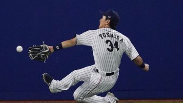 Medias Rojas concretan contratación millonaria de Yoshida