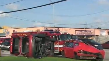 americateve | Un aparatoso en el oeste de hialeah dejó cuatro heridos.