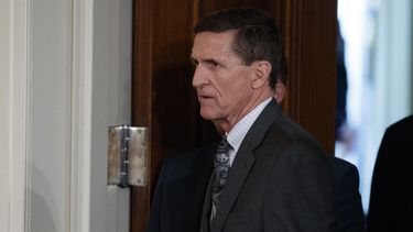 Fuente AP: Flynn invocará derecho a no autoincriminarse