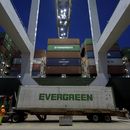 Economía de EEUU tiene su mejor crecimiento en casi 4 años