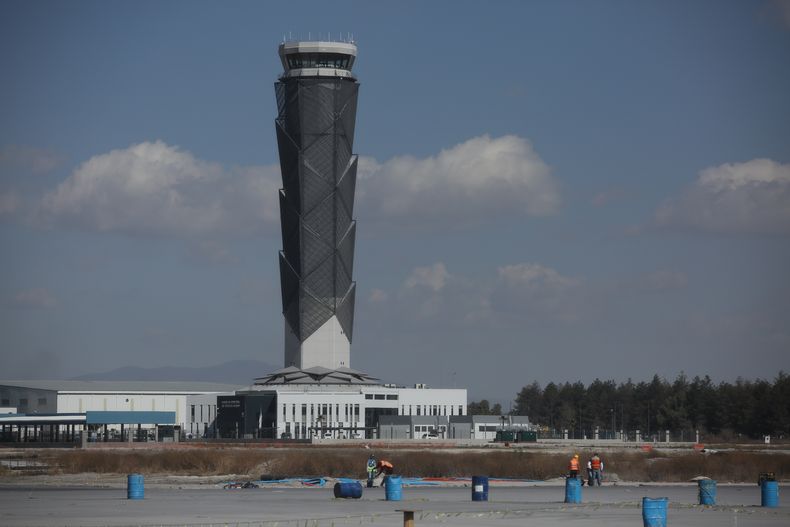 AMN-GEN MÉXICO-ESPACIO AÉREO