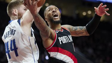 Lillard anota 40 y Blazers derrotan nuevamente a Mavericks