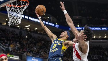 Pacers vencen a Raptors e hilvanan 4ta victoria