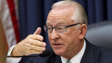 EEUU: Legisladores buscan plan alterno de defensa