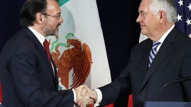 Tillerson: EEUU debe reconocer su adicción a las drogas