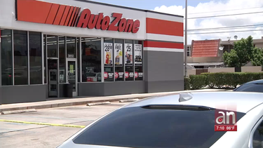 hombre intento robar un auto zone en hialeah