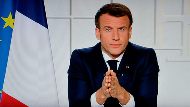 macron dice que francia no cedera ante terrorismo islamista tras ataque con cuchillo cerca de paris