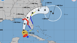 idalia se convierte en huracan tras dejar cuba y pone rumbo a florida con peligrosas marejadas