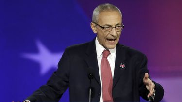 En poco tiempo hackers penetraron campaña de Clinton