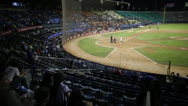 Peloteros de las mayores podrían jugar en Venezuela