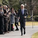 Biden y su gabinete inician gira para impulsar su agenda