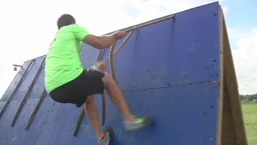 americateve | carrera obstaculos.png