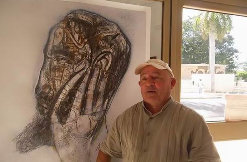 Si Miguel Ángel estuviera vivo, "no hubiera hecho un David, sino un Fidel", afirmó el artista al presentar una muestra en Artemisa.