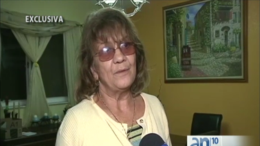 la policia de hialeah busca a los responsables de robar en una casa en esa ciudad