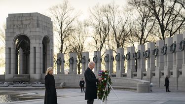 Biden conmemora aniversario de ataque a Pearl Harbor