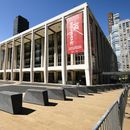 ARCHIVO - David Geffen Hall en el Lincoln Center, donde la Filarmónica de Nueva York suele presentarse en Nueva York, 12 de mayo de 2020. (Foto Evan Agostini/Invision/AP, archivo)