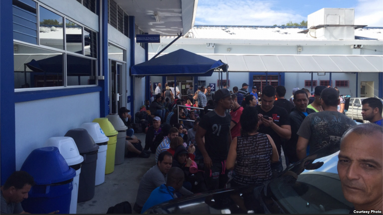 cubanos costa rica.png