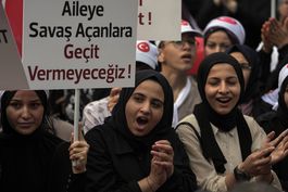 protestan contra las personas lgbtq en turquia