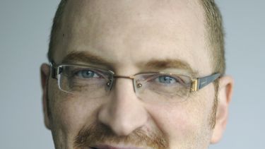 americateve | En esta foto del 2 de abril de 2013, el editor de Associated Press Editor Peter Prengaman posa para una foto en Atlanta. Prengaman, periodista multiformato y gerente de noticias que ha reportado desde una docena de pa&iacute;ses para AP, ha sido nombrado