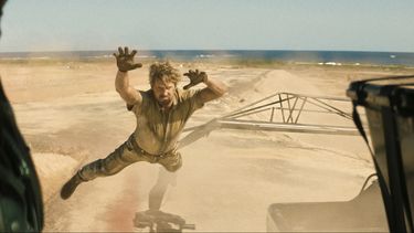 Una escena de la película The Fall Guy. Foto entregada por Universal Pictures. (Universal Pictures via AP)
