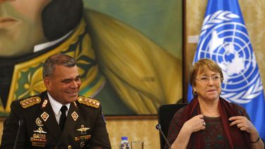 Venezuela: entre protestas reciben a Alta Comisionada DDHH