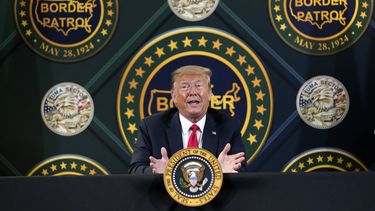 Trump envía mensajes contradictorios sobre orden migratoria