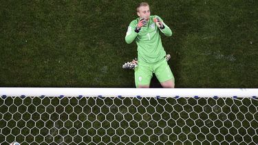 americateve | El arquero de Holanda, Jasper Cillessen, lementa tras no atajar un penal ante Argentina en las semifinales el mi&eacute;rcoles, 9 de julio de 2014, en Sao Paulo. (AP Photo/Francois Xavier Marit, Pool)