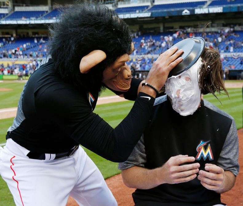 DEP-BEI_CACHORROS-MARLINS-0.jpg