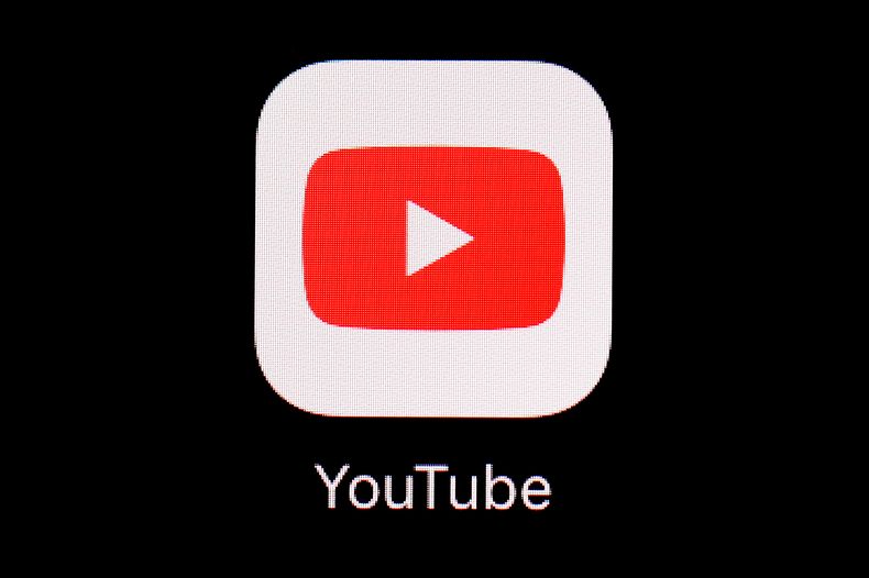 ARCHIVO - Esta imagen del 20 de marzo de 2018 muestra la aplicación YouTube en un iPad, en Baltimore. (AP Foto/Patrick Semansky, Archivo)