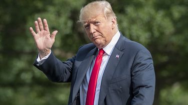Trump intensifica su crítica al fiscal especial Mueller