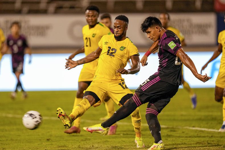 DEP-FUT MUNDIAL MÉXICO-COSTA RICA