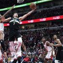 Bucks superan 118-81 a Bulls y retoman ventaja en la serie