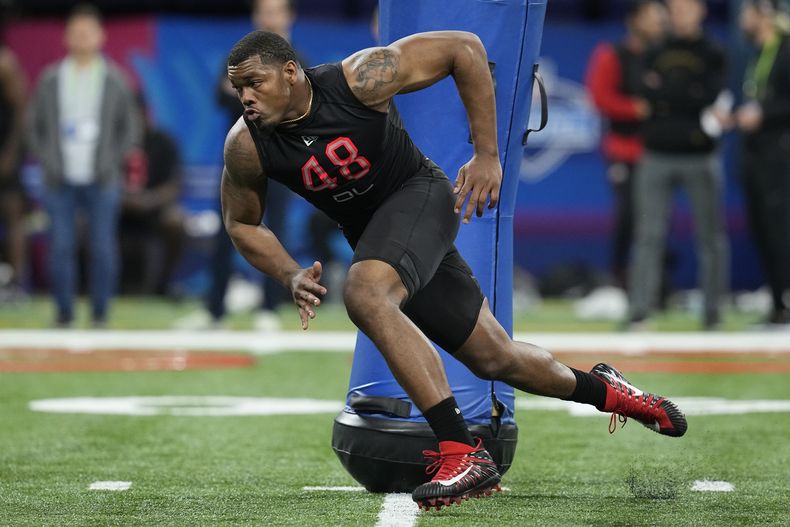 DEP-NFL DRAFT