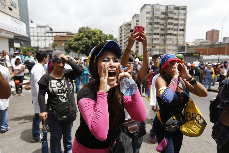 AMS-GEN_VENEZUELA-CRISIS_POLITICA-2.jpg