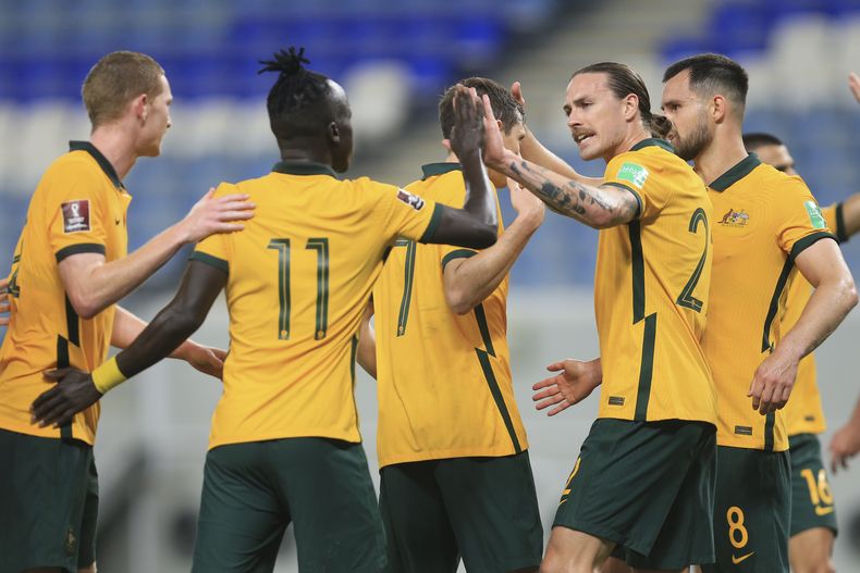 DEP-FUT MUNDIAL EMIRATOS-AUSTRALIA