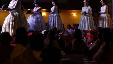cubanas compartiran pasarela con modelos de channel en el desfile de la firma en la isla