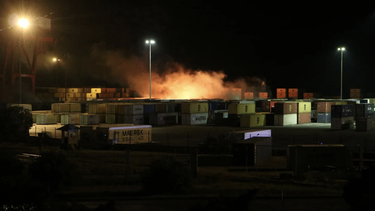 una operacion atribuida a israel destruyo un deposito de armas iranies en el principal puerto de siria