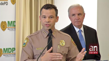 un cubano-americano es nombrado nuevo director de la policia de miami-dade