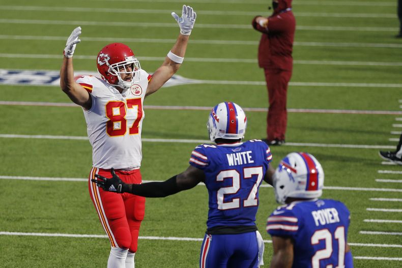 DEP-NFL_CHIEFS-BILLS-1.jpg