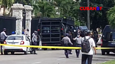 primeras imagenes del operativo policial donde apunalaron y secuestraron a una oficial de la pnr en el vedado, la habana