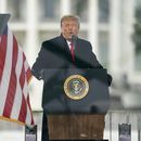 ARCHIVO - El presidente Donald Trump habla durante un evento en protesta de la certificación del colegio electoral de Joe Biden como presidente, en Washington, el 6 de enero de 2021. (AP Foto/Evan Vucci, archivo)