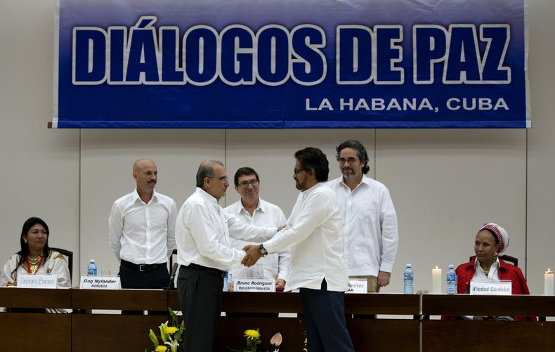 CAR-GEN_COLOMBIA-PAZ-0.jpg